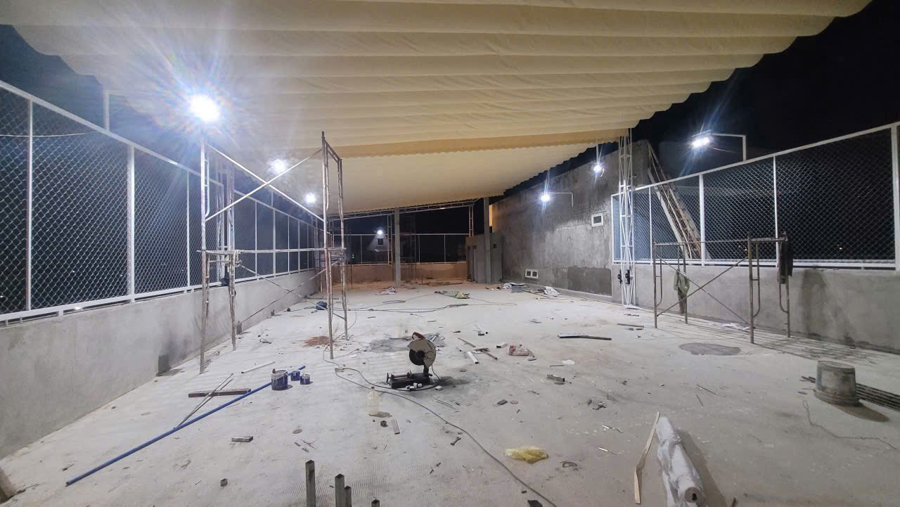 CHIẾU SÁNG NHÀ XƯỞNG SÂN BÓNG BÀN